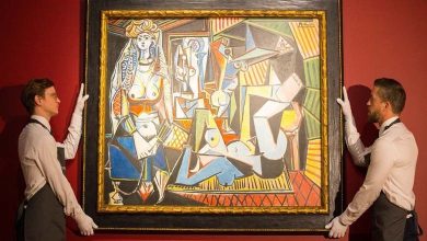 L’image d’une Femme Mystérieuse Apparaît sous une Peinture de Picasso