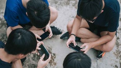 Dépendance aux écrans : Conseils pour un équilibre numérique chez les adolescents