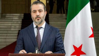 Entre levée de l’isolement et retour à l’isolement : que signifie réellement la levée des sanctions contre la Syrie ? Des experts répondent