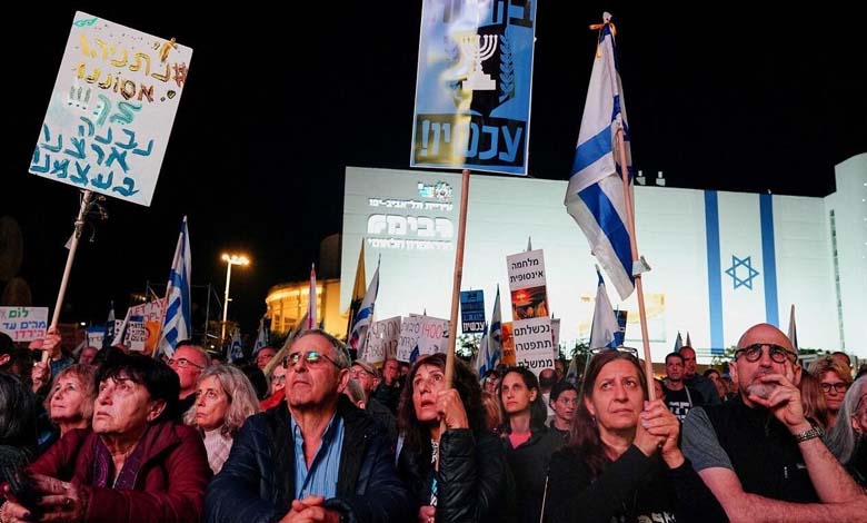 Israël dans le collimateur de la justice britannique : le mémorandum des 800 assiège Tel-Aviv