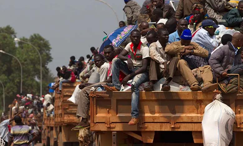La nourriture comme arme : comment les groupes djihadistes exploitent la famine pour étendre leur influence en Afrique