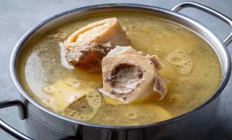 Le bouillon d’os : tendance nutritionnelle ou exagération santé ?