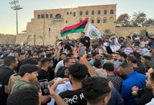 Les Libyens maintiennent la pression dans la rue pour faire chuter Dbeibah - Un message adressé à Tetteh
