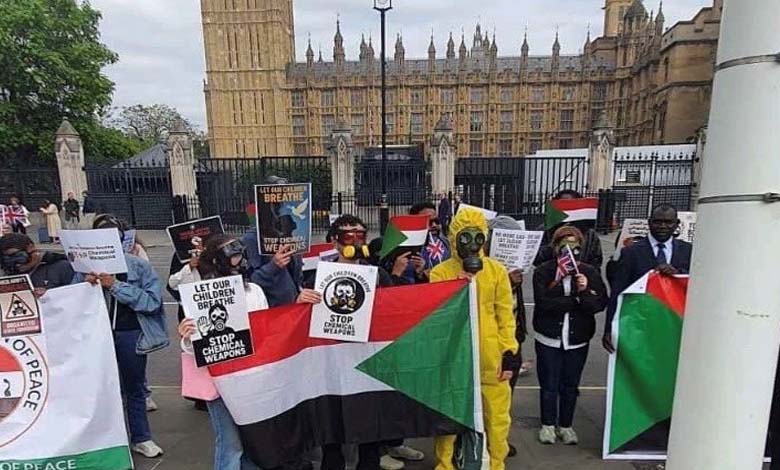 Marche de colère à Londres contre l'utilisation d'armes chimiques au Soudan