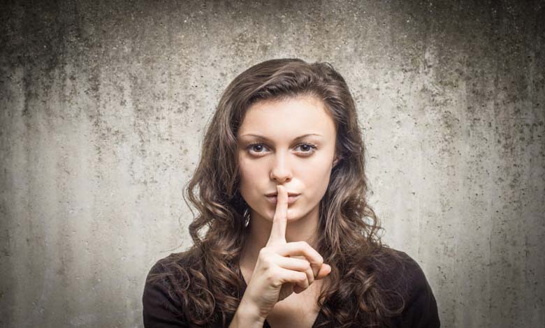 Quel est l’impact de la rétention des secrets sur votre santé mentale ?