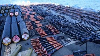 Saisie d’équipements de sabotage et d’explosifs… Les réseaux de contrebande houthis s’effondrent