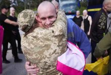 Un millier contre un millier : la Russie et l’Ukraine concluent leur plus grand échange de prisonniers