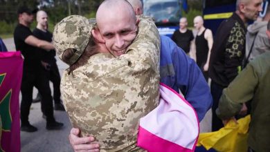 Un millier contre un millier : la Russie et l’Ukraine concluent leur plus grand échange de prisonniers