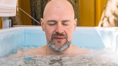 Le bain de glace : la vérité choquante derrière cette méthode de récupération célèbre