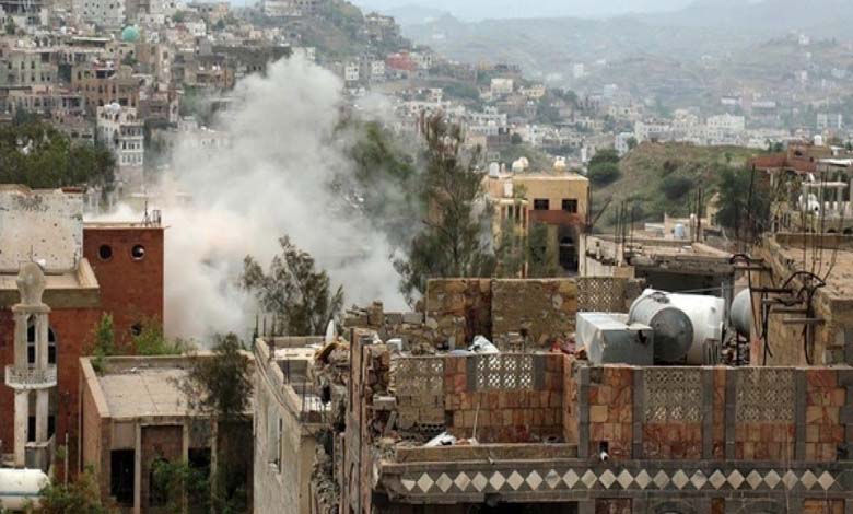 Nouveau crime des Houthis : attaque contre un village résidentiel à Taëz