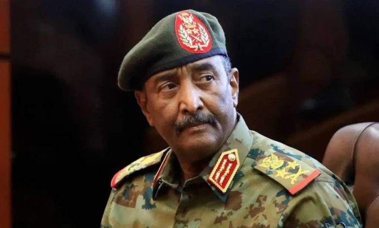 Al-Burhan redistribue les ministères par la force : une mainmise menaçante sur le processus de paix au Soudan