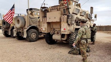 Des camps dans des bases militaires : les États-Unis accélèrent leur bataille des migrants 