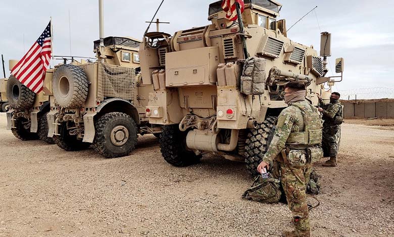 Des camps dans des bases militaires : les États-Unis accélèrent leur bataille des migrants 