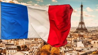 Les Frères refont surface en France… Que vaut Baraka City ?