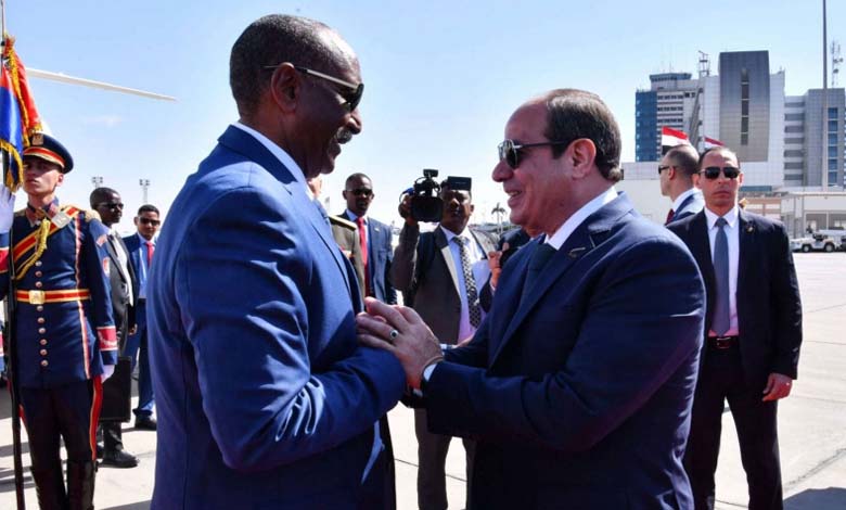 Coulisses des réunions secrètes entre Le Caire et Khartoum : un plan pour neutraliser l’influence des Frères musulmans dans l’armée soudanaise