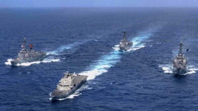 Doigts sur la gâchette aux Caraïbes : Maduro défie les destroyers de Trump