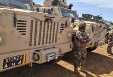 Siège, otages et menaces : Al-Qaïda étouffe le Mali
