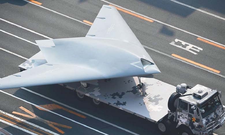Le Sabre tranchant : la Chine entre dans l’histoire avec le premier escadron de chasseurs furtifs sans pilote