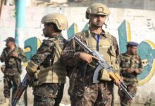 Nourriture contre loyauté… comment les Houthis ont transformé leurs zones de contrôle en grande prison ?