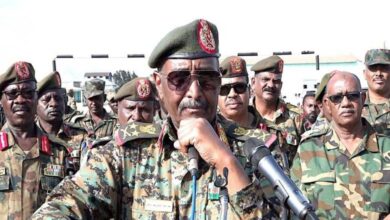 Al-Burhan et le sang du Soudan : l’échec de la direction militaire et l’alliance de la destruction