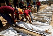 Des restes sans identité : les faux corps aggravent la crise de Hamas