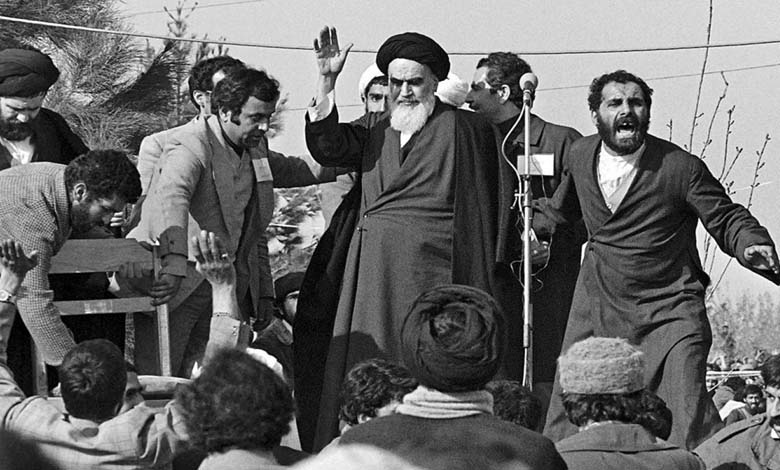 Lance, bouclier et empereur à genoux  : l’Iran brandit l’épée de l’histoire face à ses rivaux