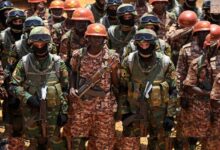 Le rôle caché de l’Égypte dans la guerre au Soudan : des livraisons militaires qui enflamment les fronts et aggravent la souffrance des civils