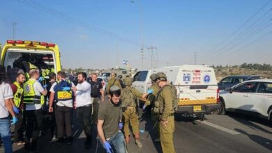 Neutralisation des auteurs : un Israélien tué et trois blessés dans un attentat par véhicule et poignardage en Cisjordanie