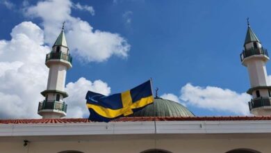 Une vaste réseau affilié aux Frères musulmans détourne des millions : une enquête révèle la plus grande affaire de détournement en Suède