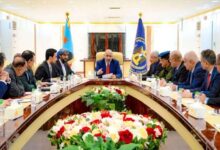 La coalition arabe fait pression sur le Conseil de transition du Sud en bombardant Al-Moukalla