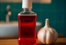 Le rôle potentiel de l’ail comme alternative au bain de bouche