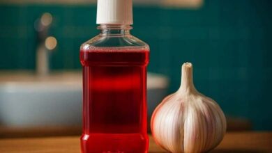 Le rôle potentiel de l’ail comme alternative au bain de bouche
