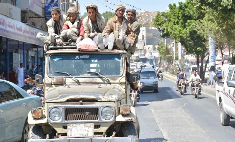 Provocation flagrante à Taëz : les Frères honorent un meurtrier et répriment les partisans du châtiment légal