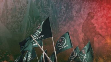 Comment le groupe des Frères musulmans tente-t-elle de cibler les projets nationaux ?