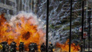 Explosions puissantes secouent Caracas… et le Venezuela dénonce une attaque américaine