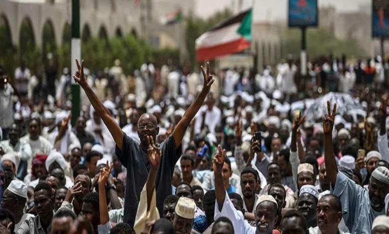 Ignorer les Frères musulmans… une faute stratégique qui fait échouer les approches occidentales pour mettre fin à la guerre au Soudan