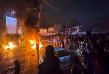 L’Iran privé d’Internet pour le deuxième jour consécutif, l’armée réagit aux manifestations