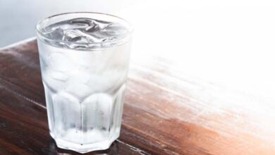 L’eau froide pour perdre du poids : mythe ou réalité scientifique ?