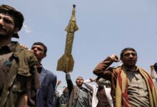 Domination par l’intimidation : les Houthis imposent leur idéologie par la force des armes