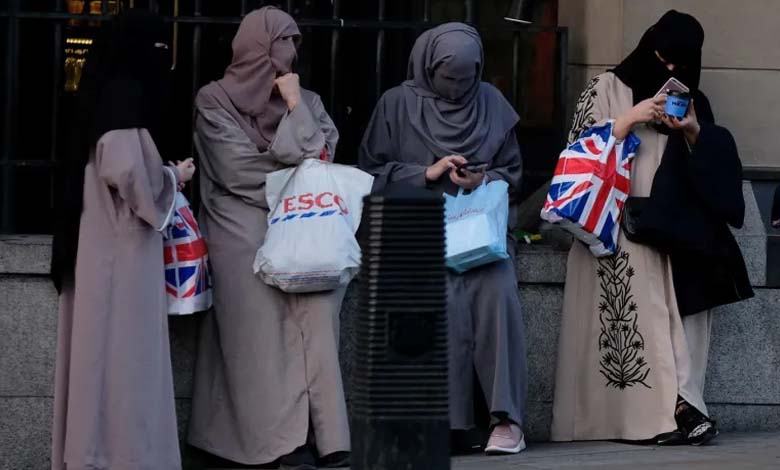 Élections britanniques : comment les Frères musulmans tentent d’utiliser les mosquées pour favoriser le Parti travailliste