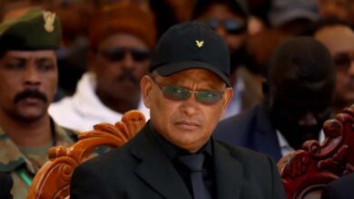 La présence de Debretsion Gebremichael au Soudan suscite l’inquiétude d’Addis-Abeba et place Khartoum au cœur du conflit régional