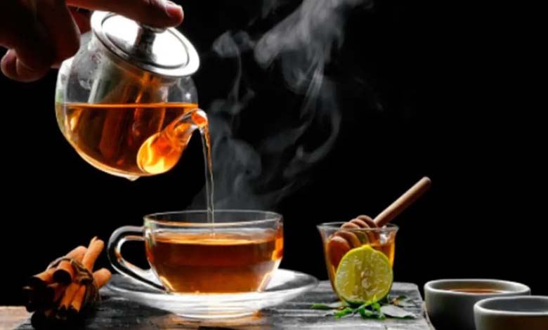 Le thé chaud peut-il réellement soulager la toux hivernale ?