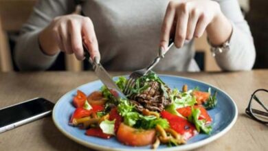 Pourquoi ressent-on encore la faim malgré une consommation suffisante de protéines ?