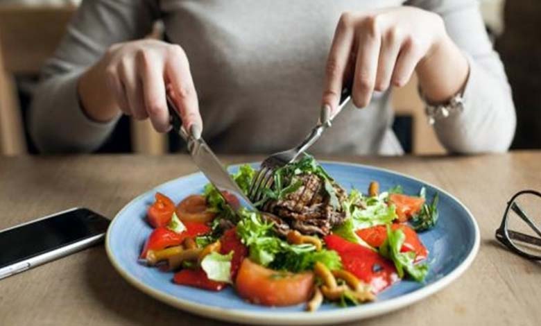 Pourquoi ressent-on encore la faim malgré une consommation suffisante de protéines ?