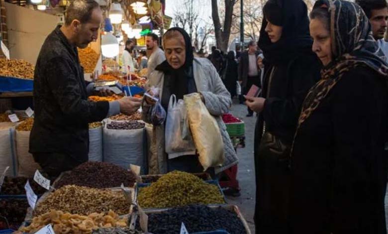 Valises d’urgence et plans de fuite : comment les Iraniens se préparent à une éventuelle attaque