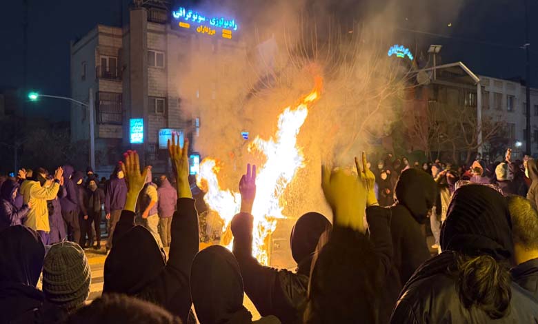 Appels à manifester dans un contexte de mobilisation sécuritaire : l’Iran dans l’attente de la nuit du mercredi rouge