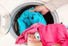 Faut-il laver les vêtements neufs avant de les porter ?