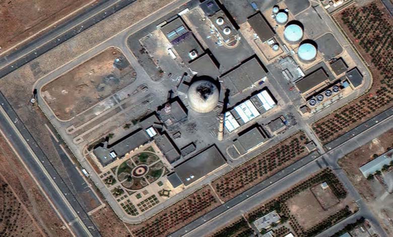 Israël attaque un site central de développement nucléaire en Iran