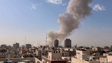 Israël frappe le nucléaire iranien et ses missiles avec 50 avions : carte des frappes