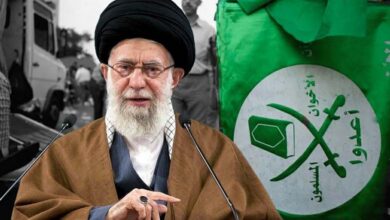 Le poignard des Frères musulmans dans le flanc arabe… Pourquoi l’Iran privilégie-t-elle la déstabilisation du Golfe à la confrontation avec Israël ?